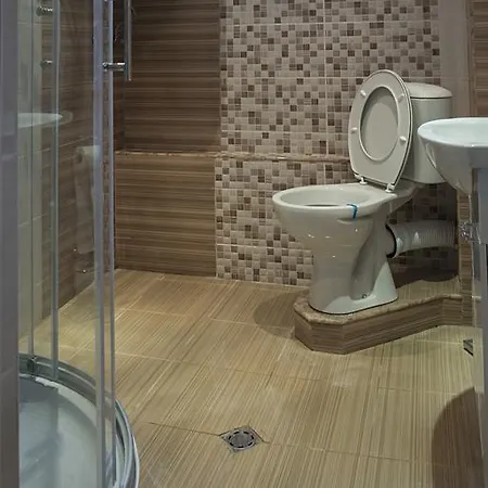 АПАРТАМЕНТ ЗА ГОСТИ  Александра Апартамент *